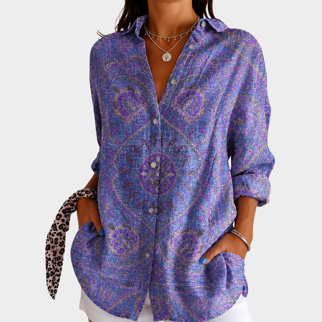 Letvægtig og farverig bluse med mønsterprint