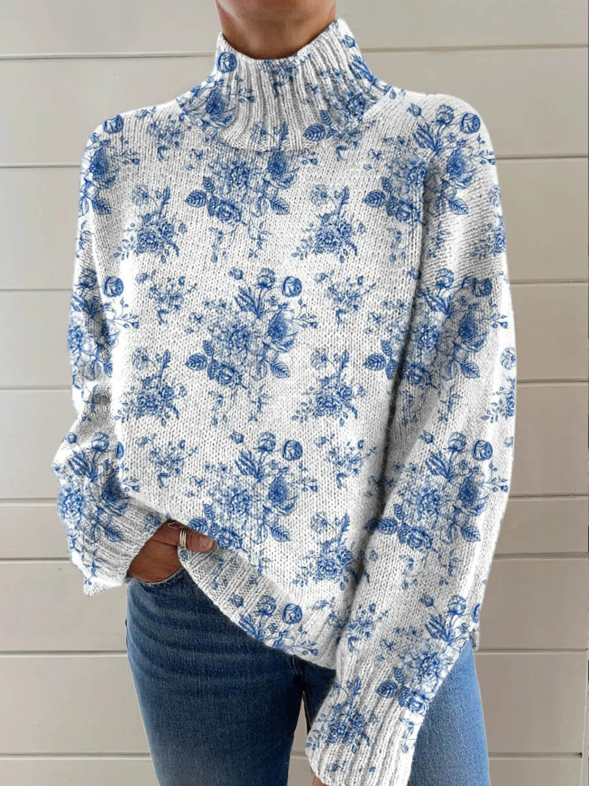 Ruby | Rullekravetrøje med blomsterprint