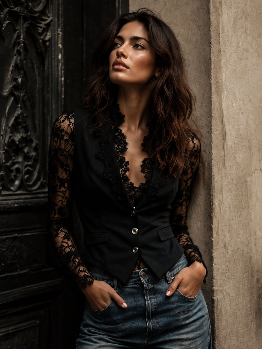 Lora – Elegant blazer-top med transparente ærmer