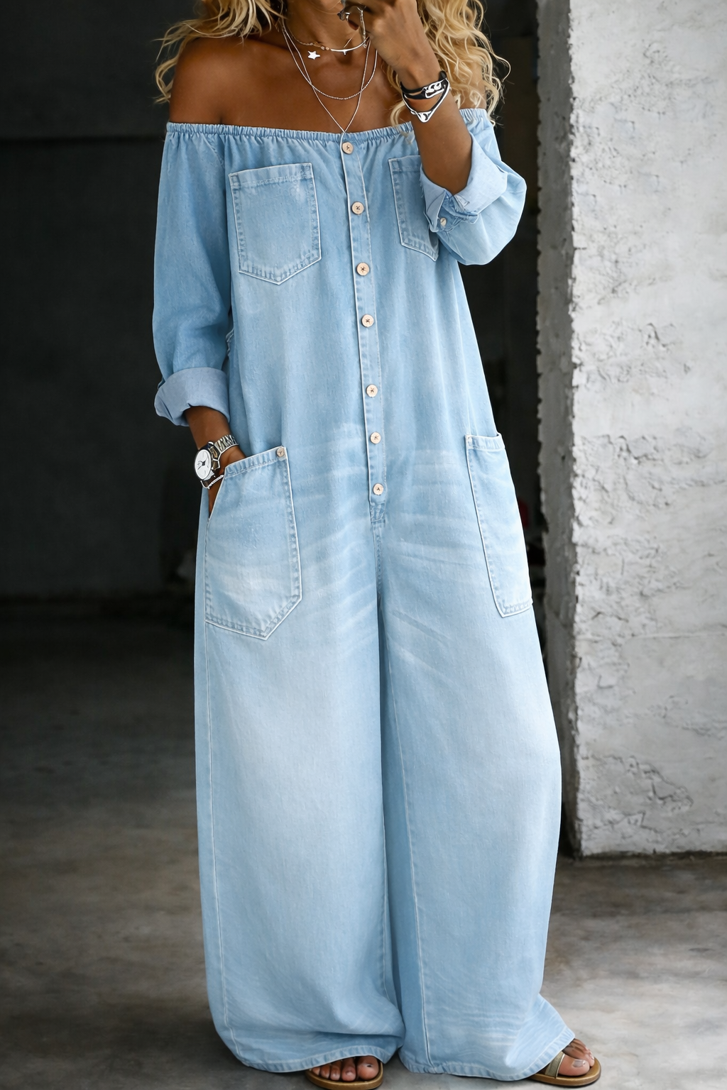 Elena | Skulderfri jumpsuit med lange ærmer
