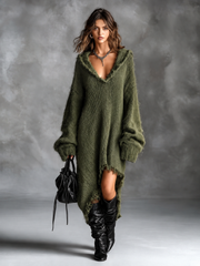 Ludovica | Oversize-strikkjole med hætte i blød strik