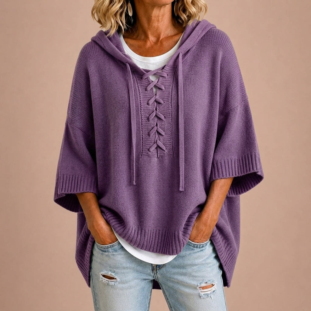 Claudia | Strikket poncho med hætte