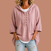 Claudia | Strikket poncho med hætte