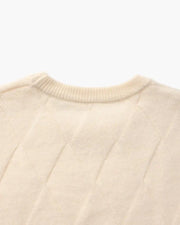 Striktrøje med rund hals og diamantmønster