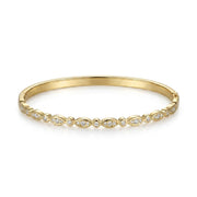 Elegant armbånd med funklende zirkonia