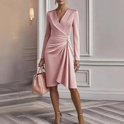 Jessamine | Draperet midikjole med V-udskæring